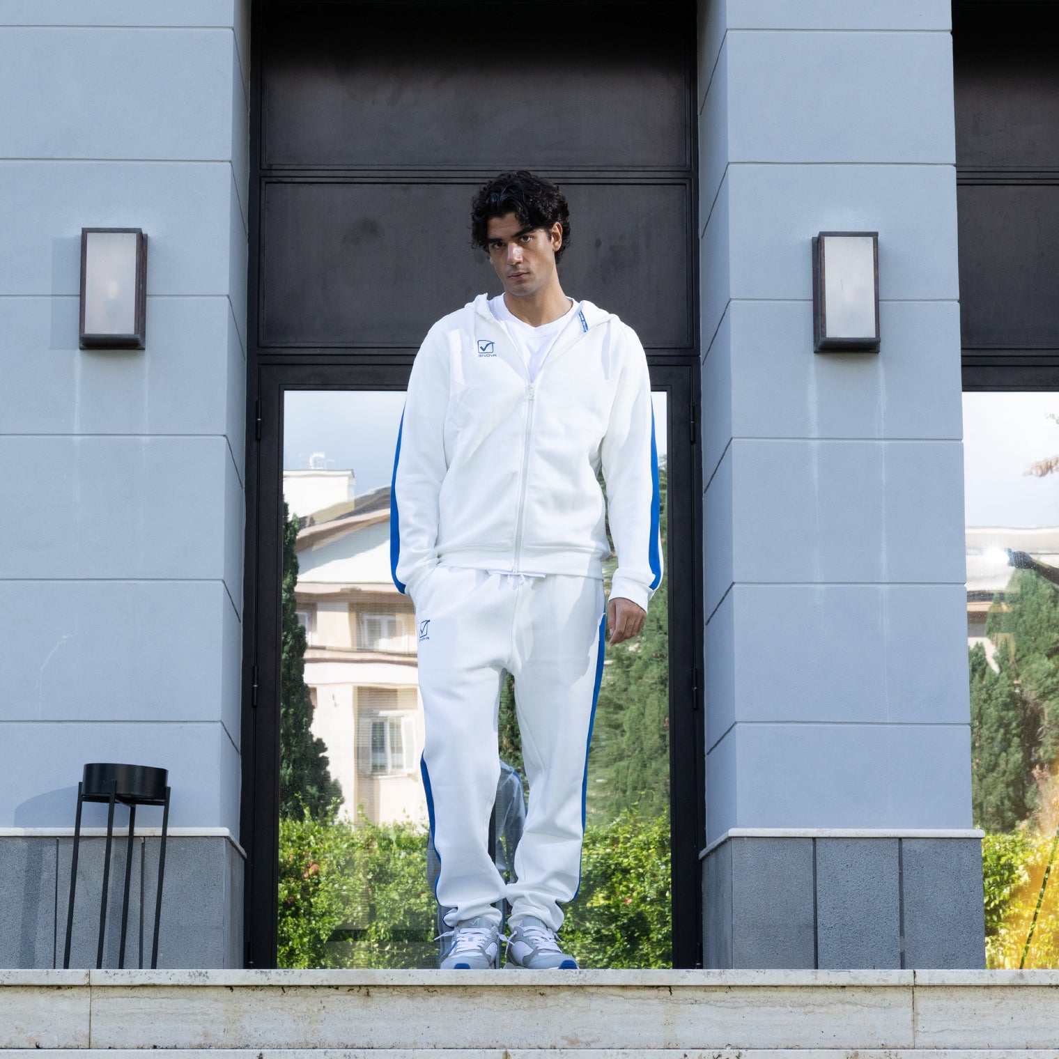 HOODIE TRACKSUIT GALLERY