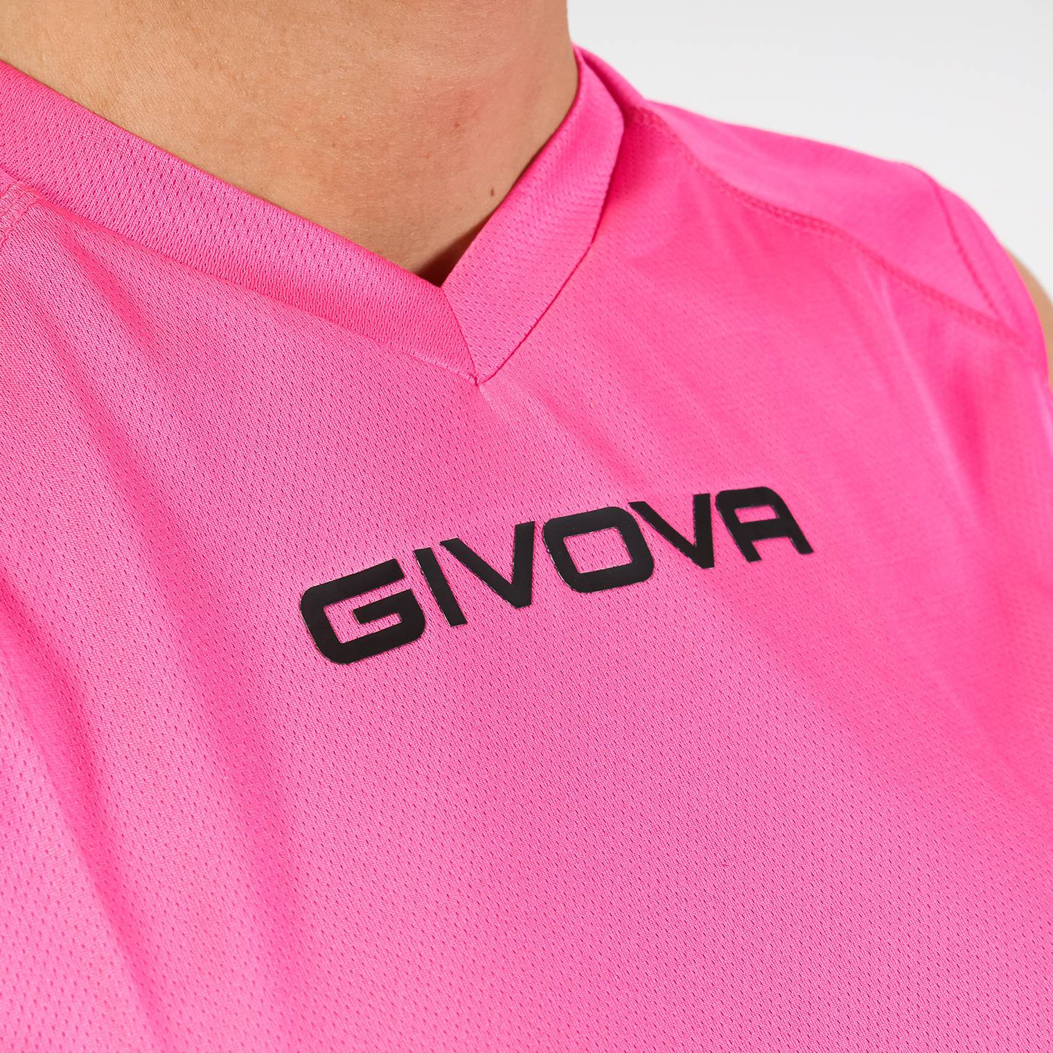 SLEEVELESS GIVOVA ONE