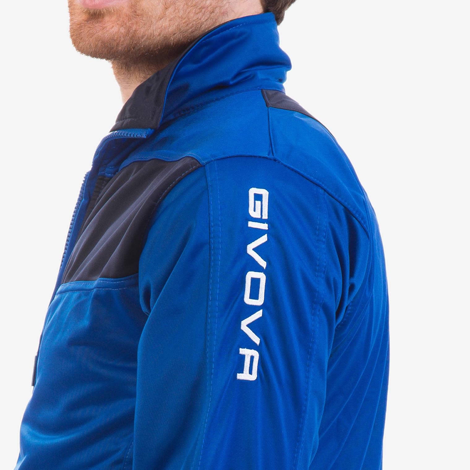 TR018 TRACKSUIT VISA