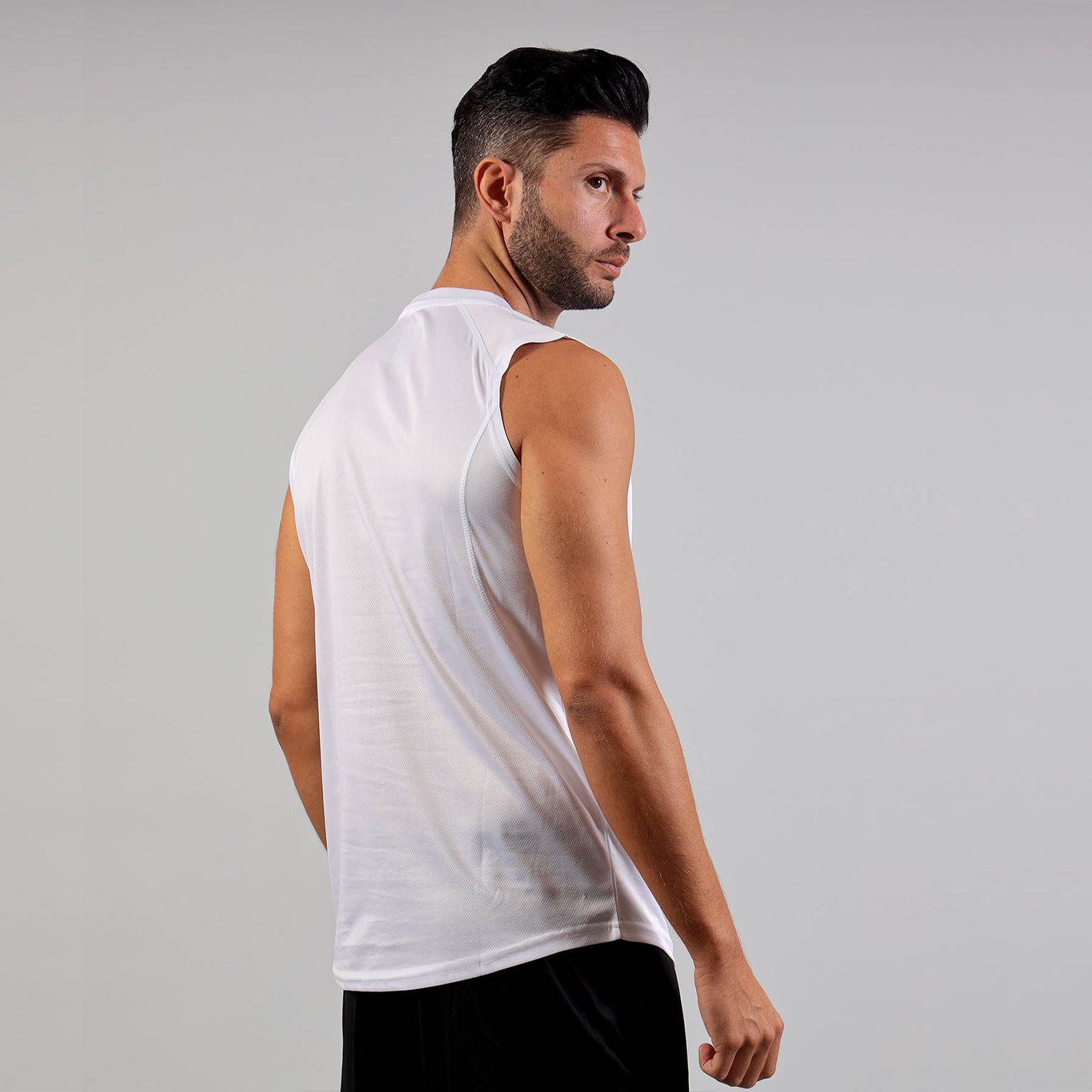 MAC02 SLEEVELESS GIVOVA ONE