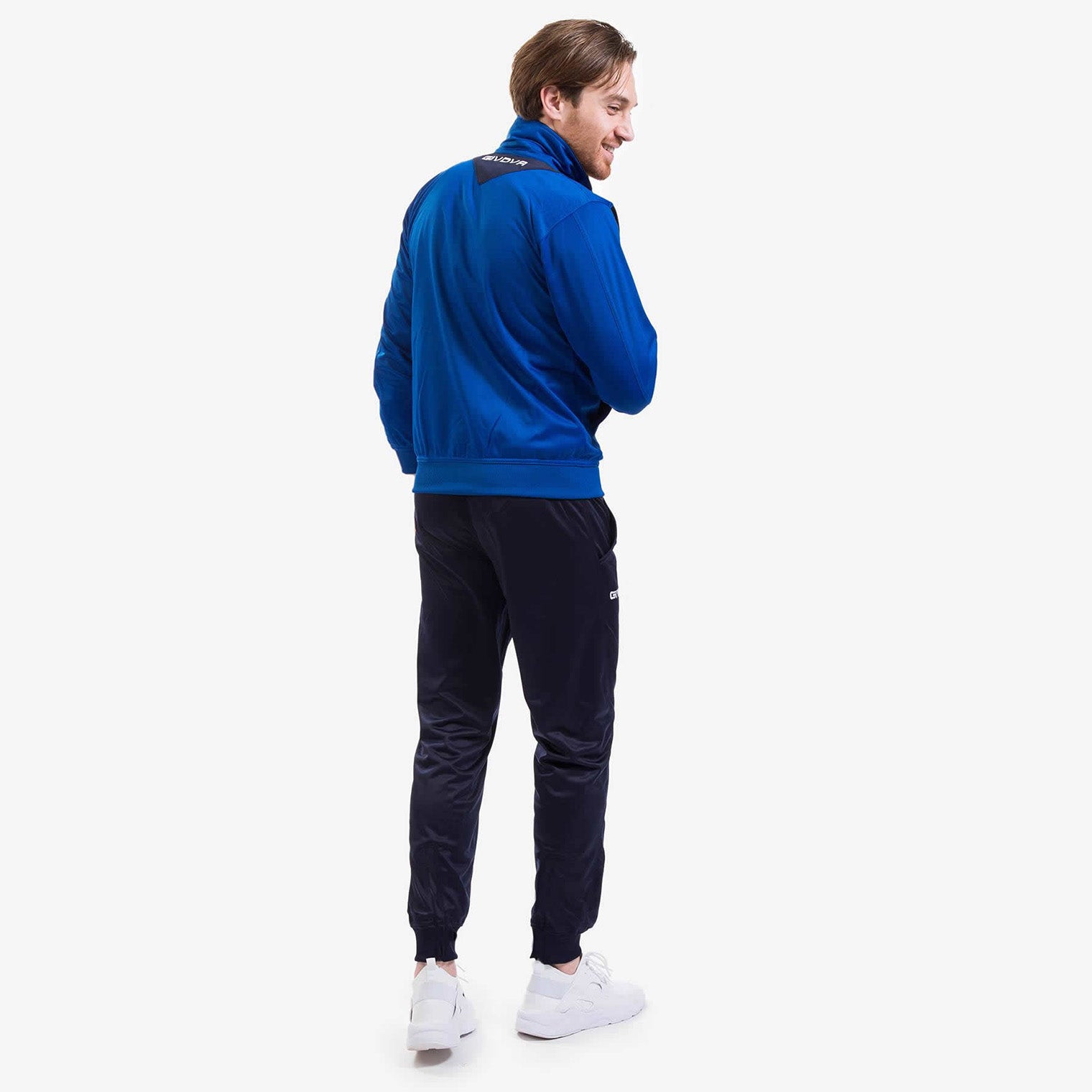 TR018 TRACKSUIT VISA